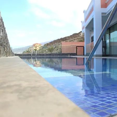 Апартаменты Premium Con Piscina Y Vistas Increiblescheckhostprofile *